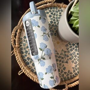 Hydrojug HYDRANGEA 40oz Sport Tumbler